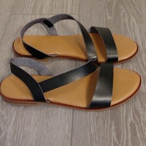 Classic Black Leather-Strap Women's Sandals